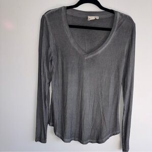White Crow Charcoal Long Sleeve V-Neck Top